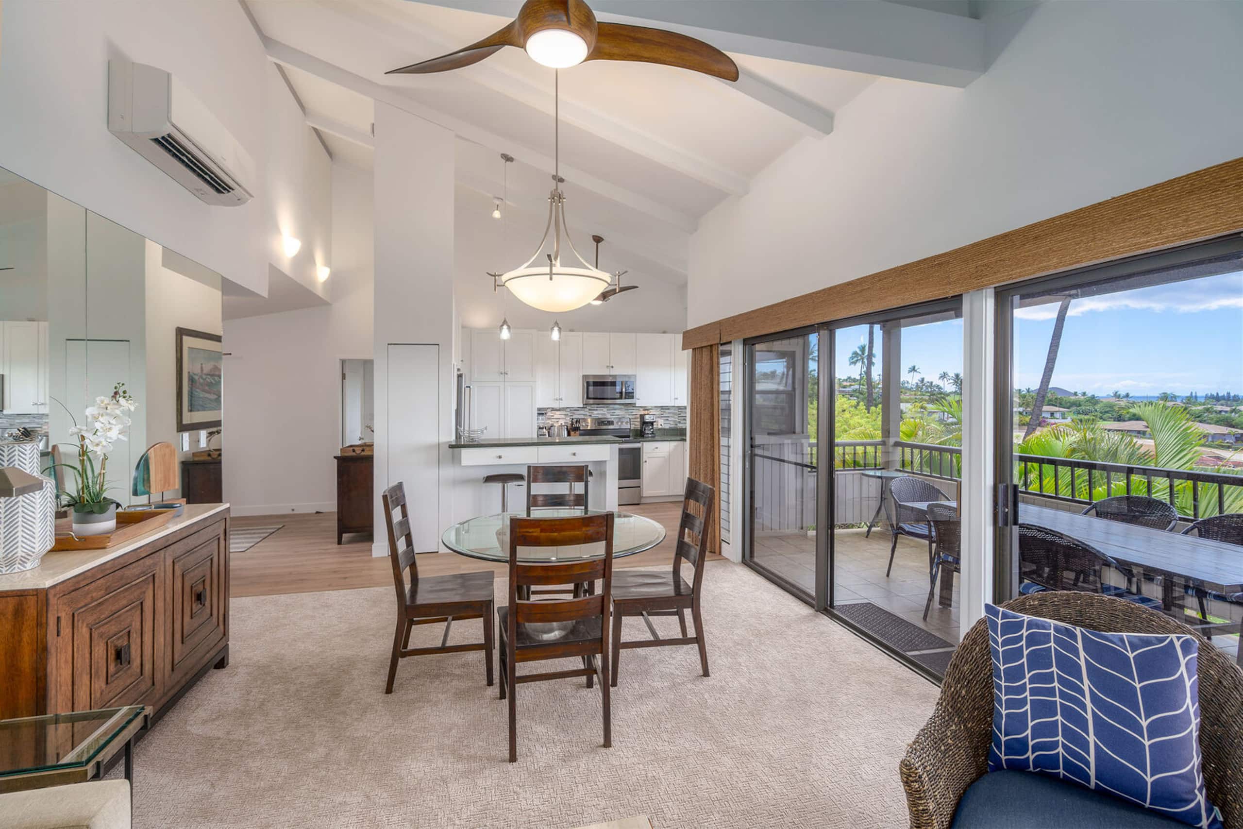 Condo in Wailea · ★4.85 · 2 bedrooms · 3 beds · 2 baths - Image 12