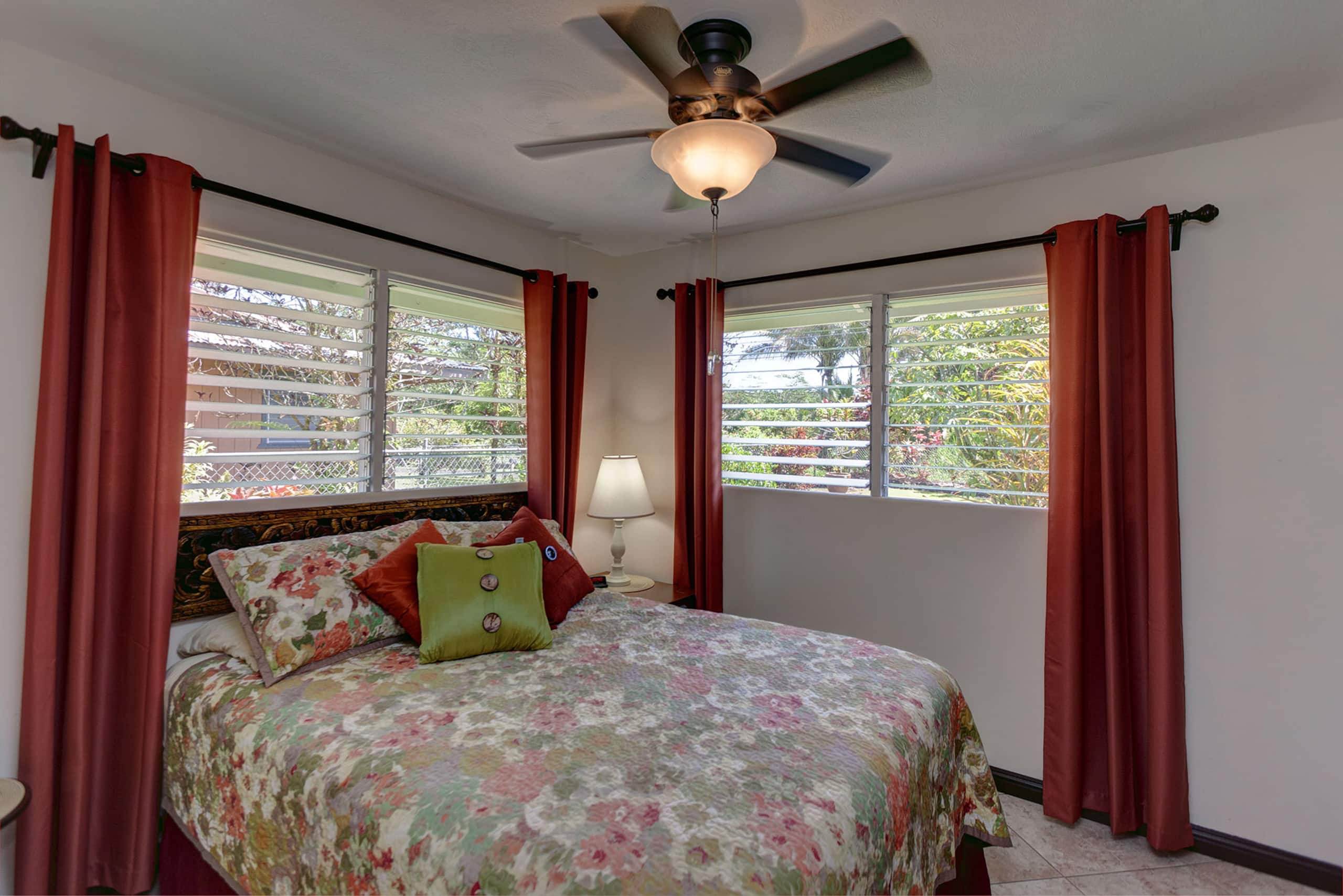 Home in Pahoa · ★4.94 · 3 bedrooms · 3 beds · 3 private baths - Image 20