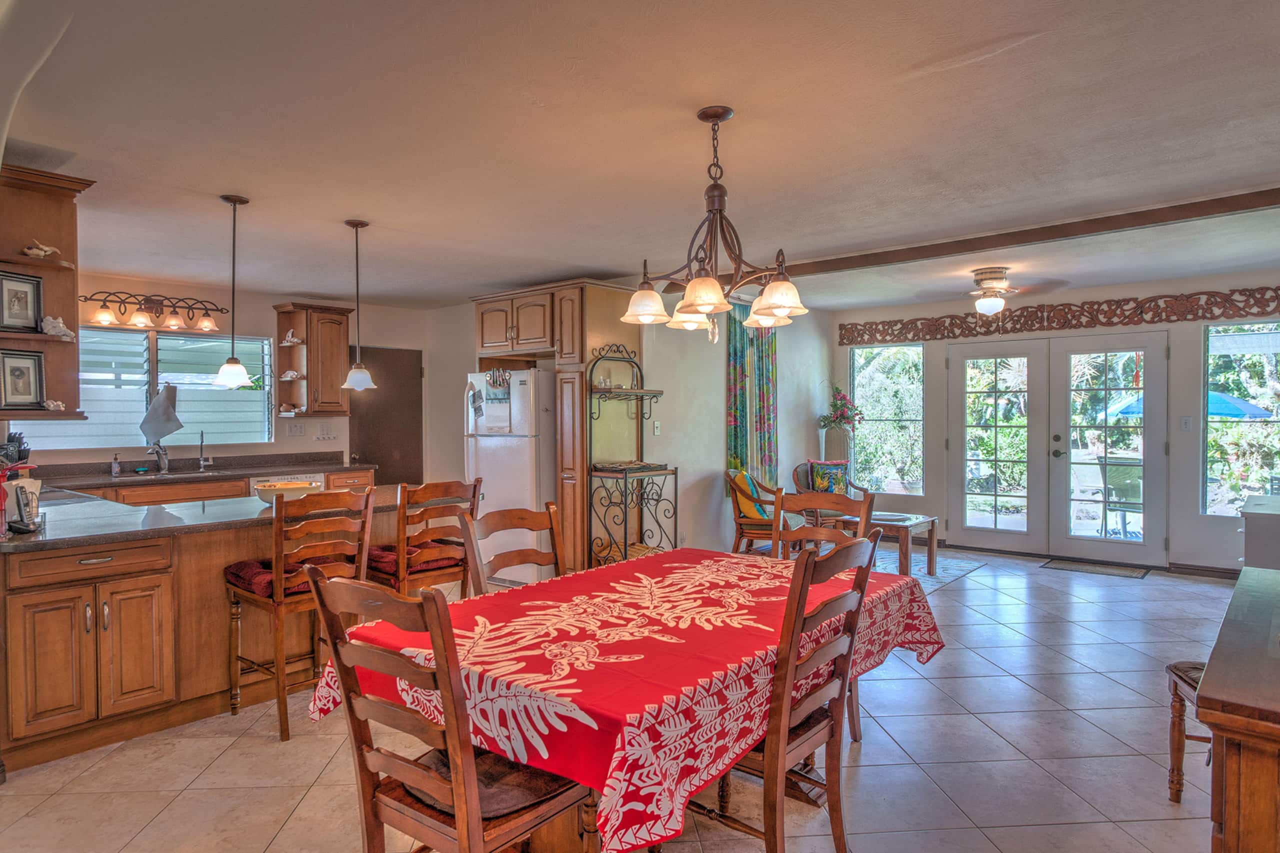 Home in Pahoa · ★4.94 · 3 bedrooms · 3 beds · 3 private baths - Image 15