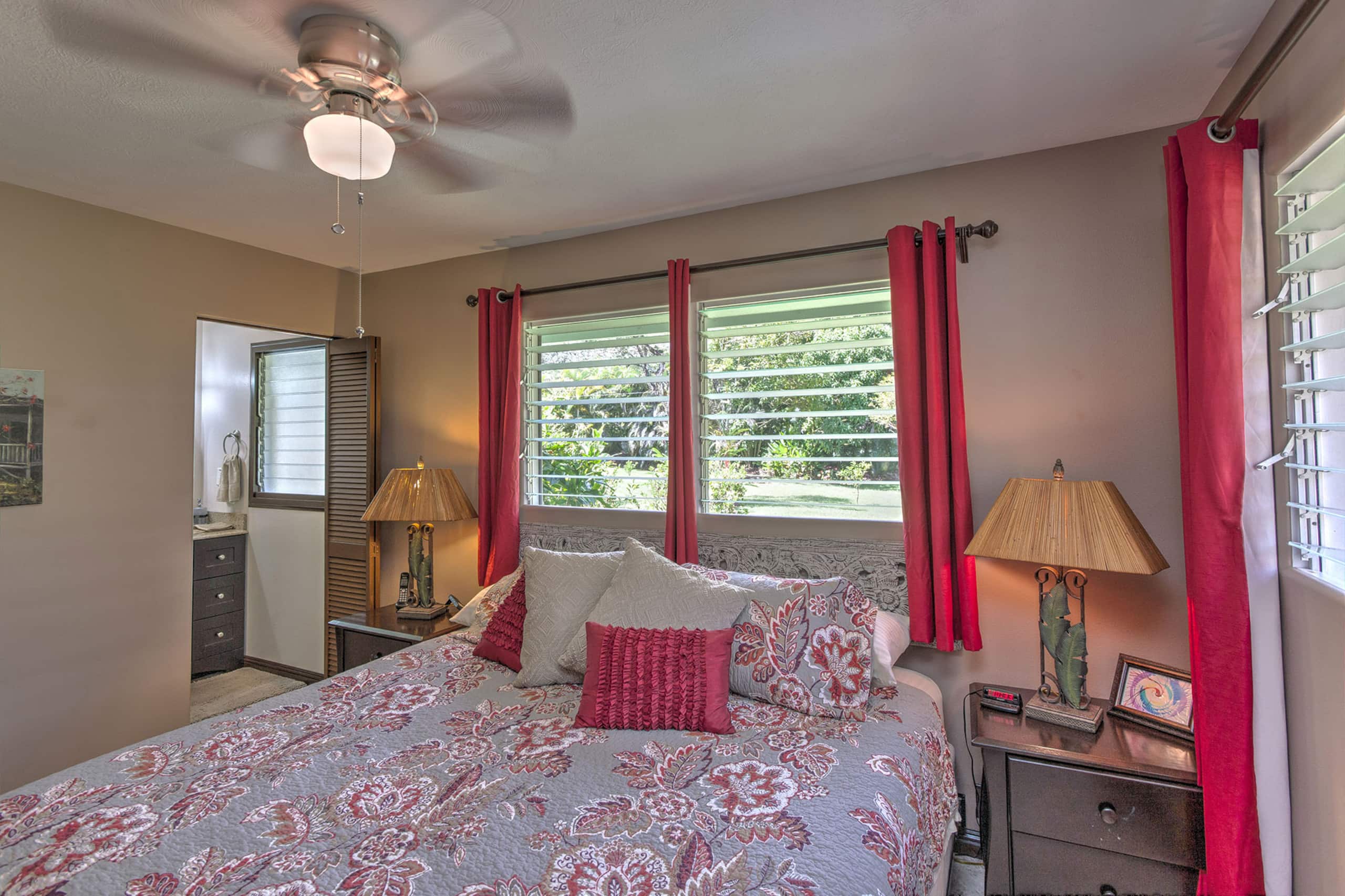 Home in Pahoa · ★4.94 · 3 bedrooms · 3 beds · 3 private baths - Image 18
