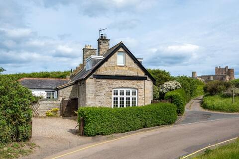 4 Bed in Bamburgh (oc-gd1264)