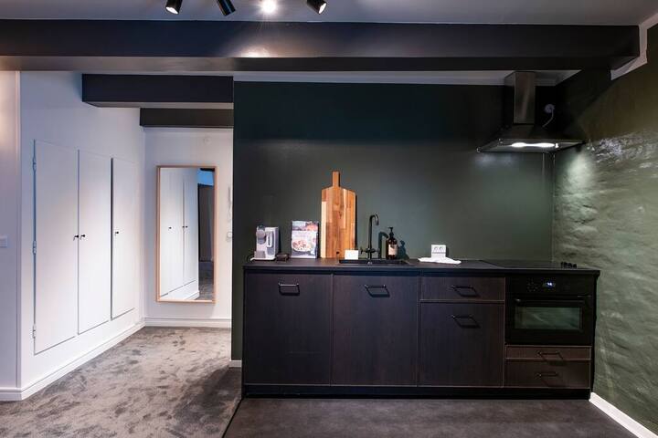 The Churchill Penthouse by Daniel&Jacob’s gallery image 5