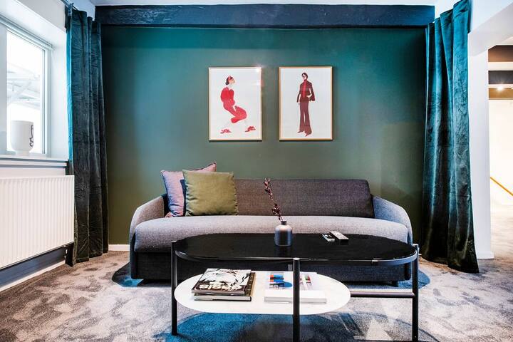 The Churchill Penthouse by Daniel&Jacob’s gallery image 4