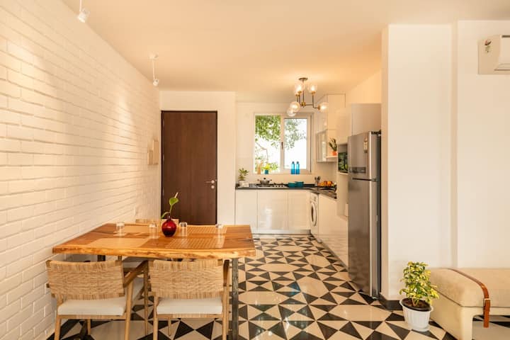 Fully equipped kitchen