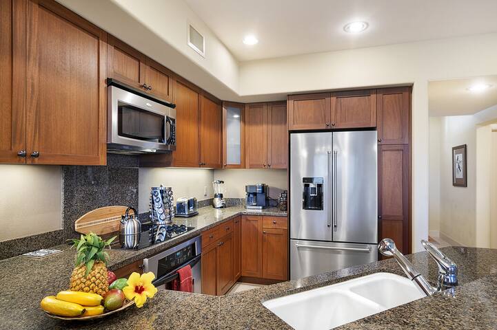 Amazing Ocean, Golf & Sunset Views|Great Location gallery image 3