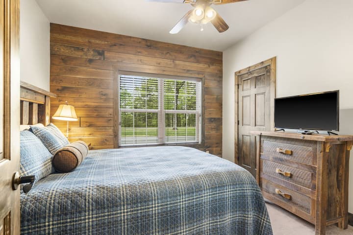 Queen vendégszoba a fő szinten