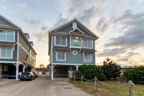 Dune it Wright w/ Heated Pool + Pets Stay Free