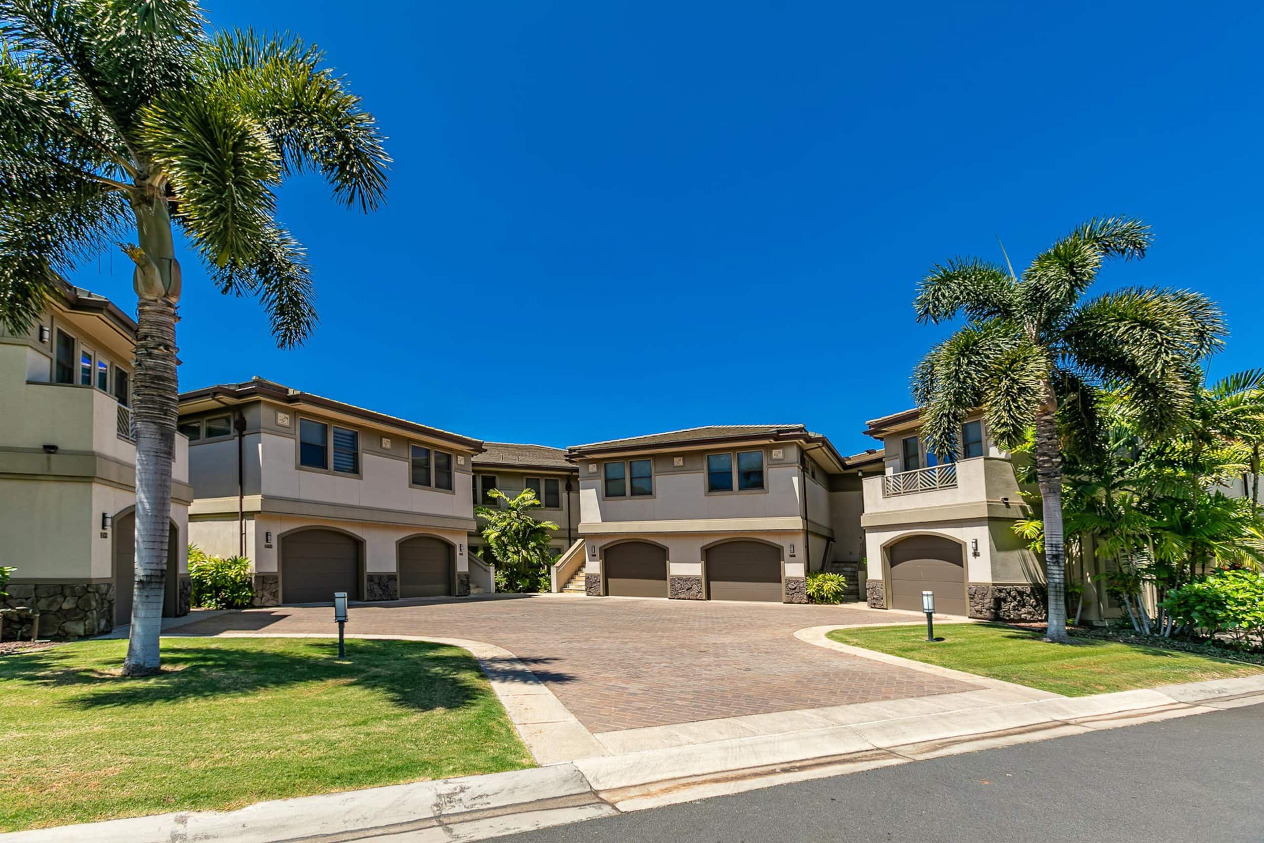 Townhouse in Kihei · ★4.94 · 3 bedrooms · 4 beds · 3.5 baths - Image 56