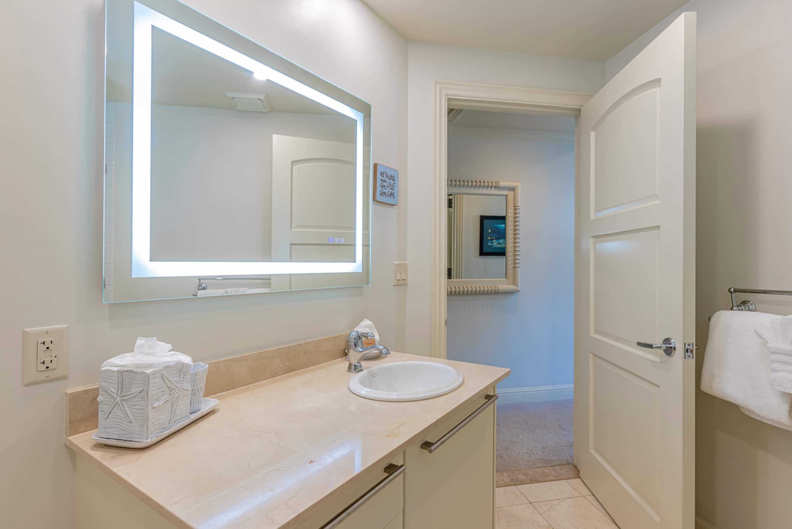 Townhouse in Kihei · ★4.94 · 3 bedrooms · 4 beds · 3.5 baths - Image 54
