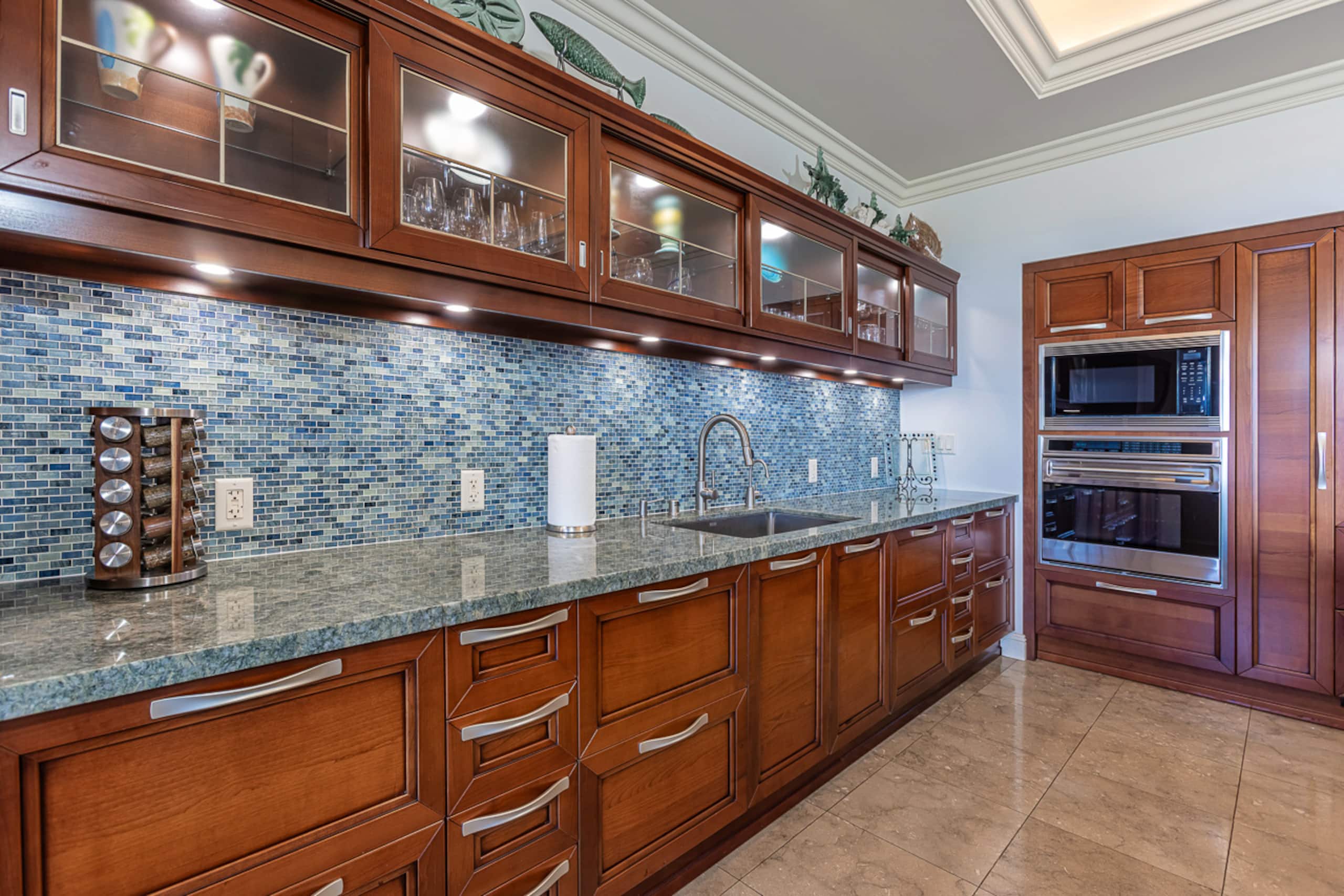 Townhouse in Kihei · ★4.94 · 3 bedrooms · 4 beds · 3.5 baths - Image 22