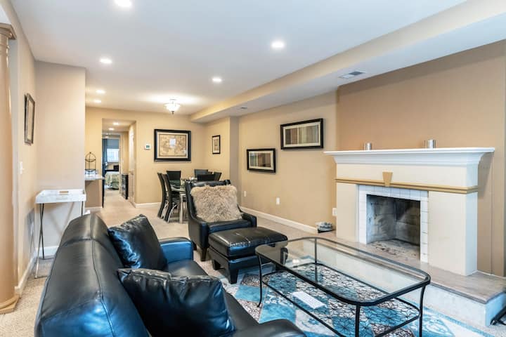 Freshly Renovated 1 Bedroom In Historic Home- Convention Center/blagden Alley - Washington, D.C.