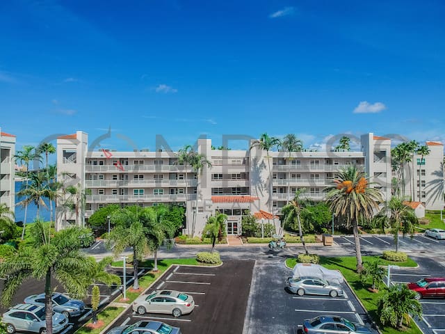 Compass Vacation Rentals managed Airbnb listing 1