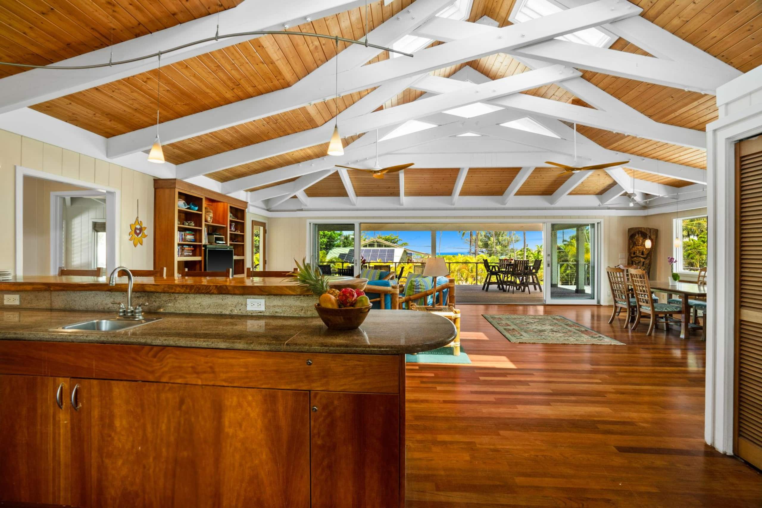 Home in Hanalei · ★4.89 · 3 bedrooms · 5 beds · 3 baths - Photo 19