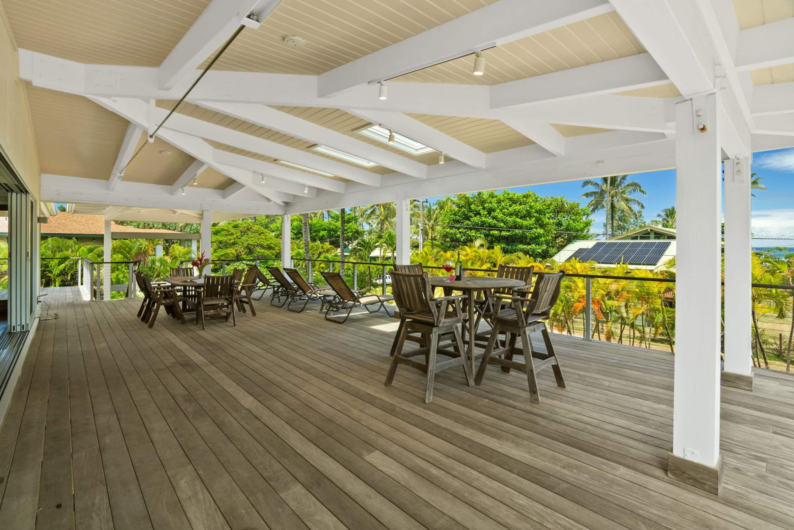 Home in Hanalei · ★4.89 · 3 bedrooms · 5 beds · 3 baths - Photo 7