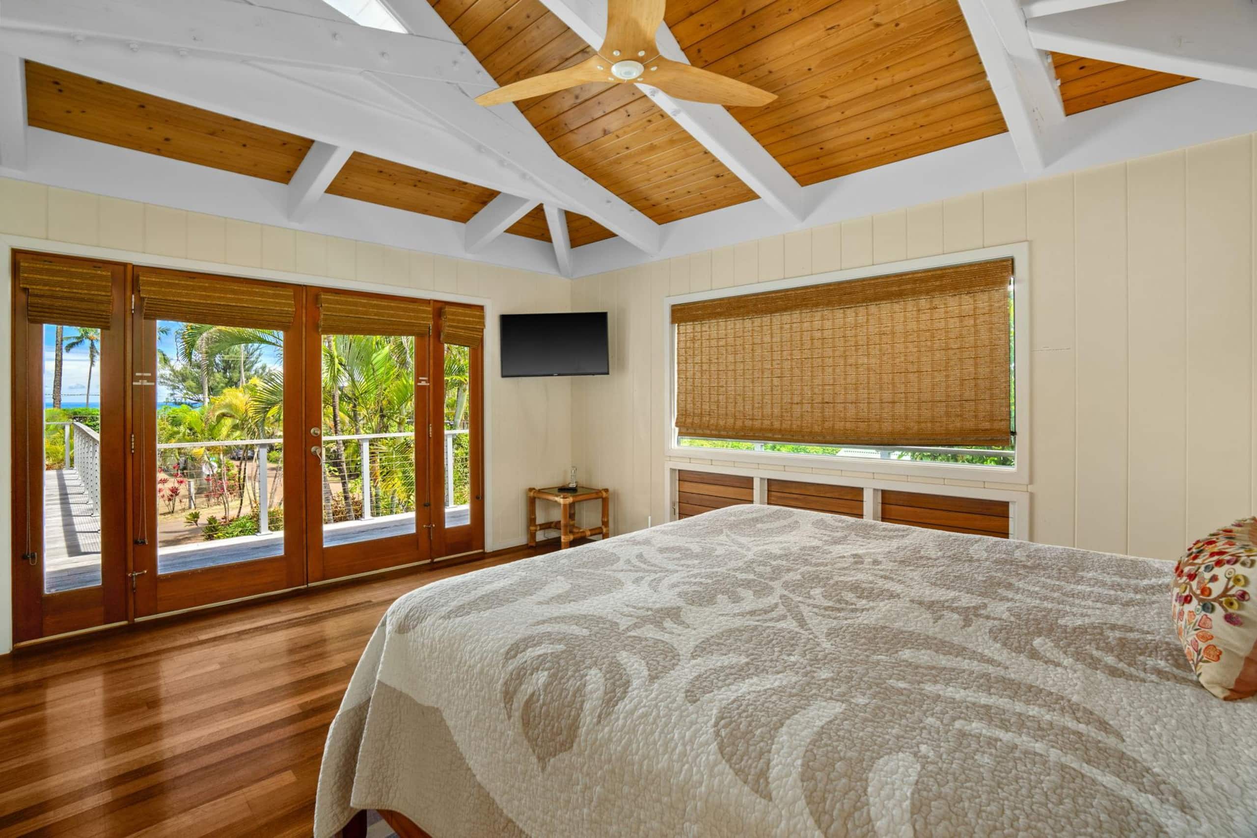 Home in Hanalei · ★4.89 · 3 bedrooms · 5 beds · 3 baths - Photo 20