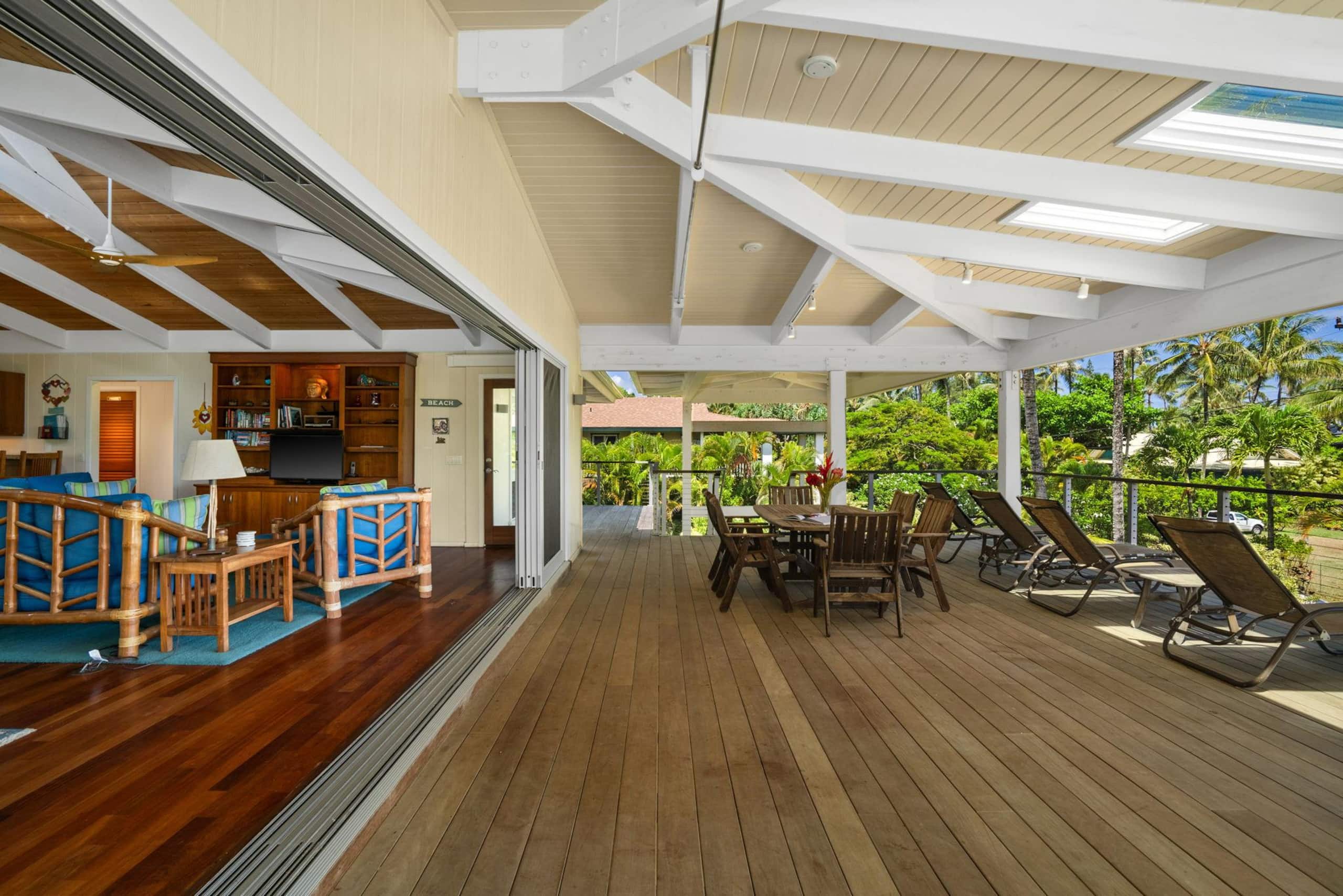 Home in Hanalei · ★4.89 · 3 bedrooms · 5 beds · 3 baths - Photo 8