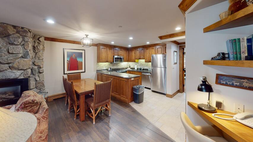 Manor Vail Lodge Reservations Team managed Airbnb listing 3