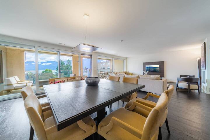 Luxury Apartment Lake view in Montreux by GuestLee gallery image 2