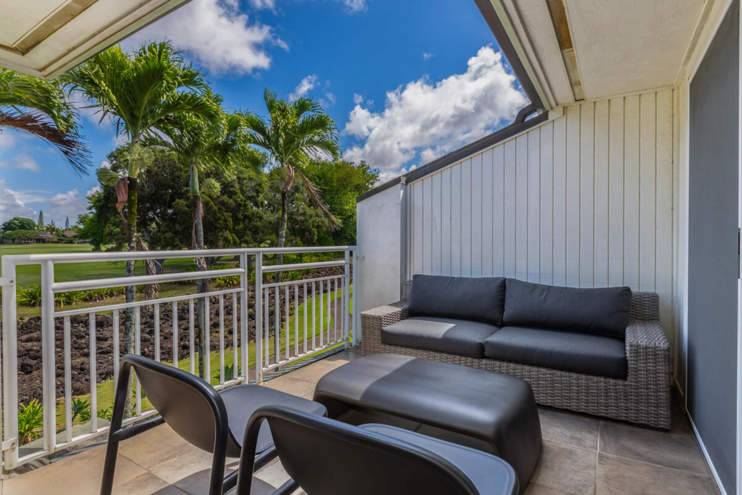 Emmalani Court 322 - Golf Course & Ocean Views w/A - Image 8