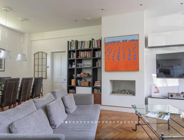 Magenta – 3 Bedroom Home by Battersea Park gallery image 3