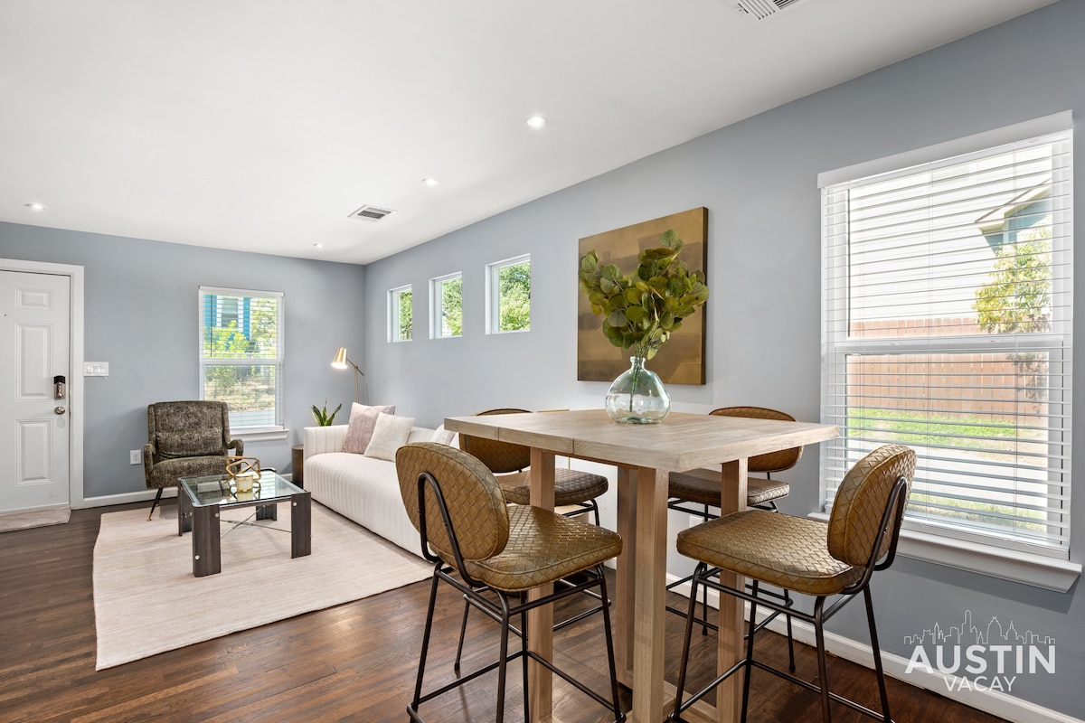Gorgeous East Central Austin 2BD Close to Downtown