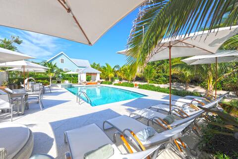 Sea Orchard Retreat by Grand Cayman Villas