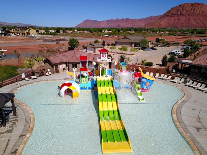 Pvz102| Steps To Waterpark * Pool * Pvt Hot Tub * - Utah