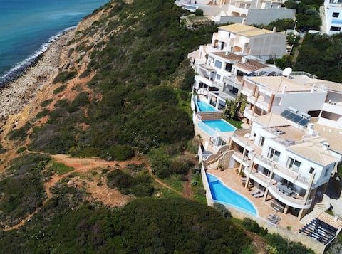 Simply Salema: Casa das Estevas, Beach Villa