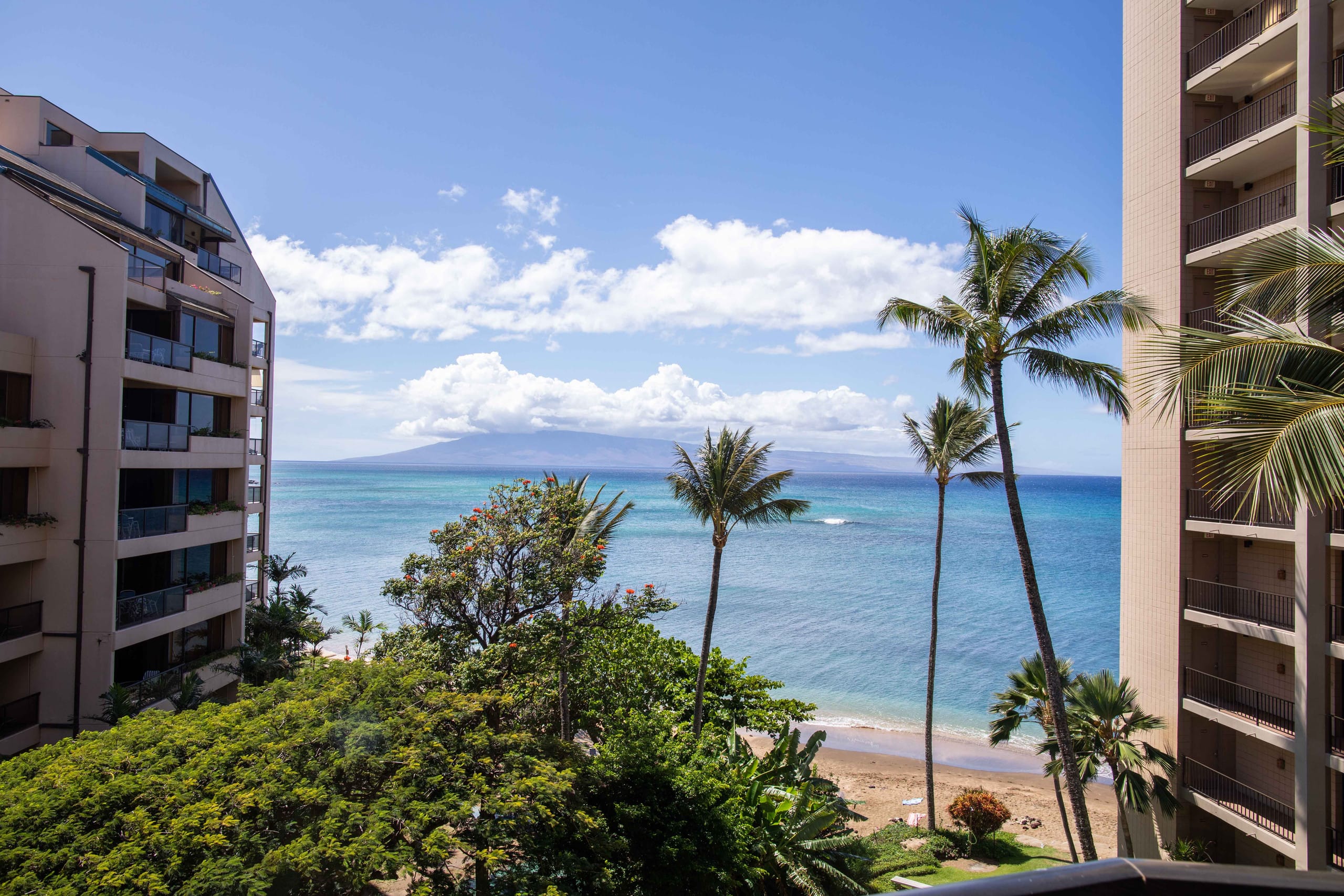 Condo in Lahaina · ★4.77 · 1 bedroom · 2 beds · 1 bath - Image 30