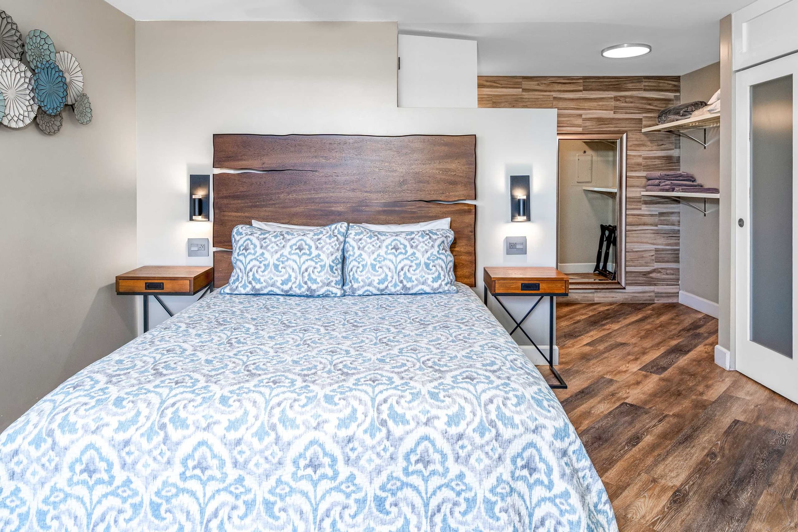 Condo in Kihei · ★4.95 · 1 bedroom · 2 beds · 1 bath - Image 9