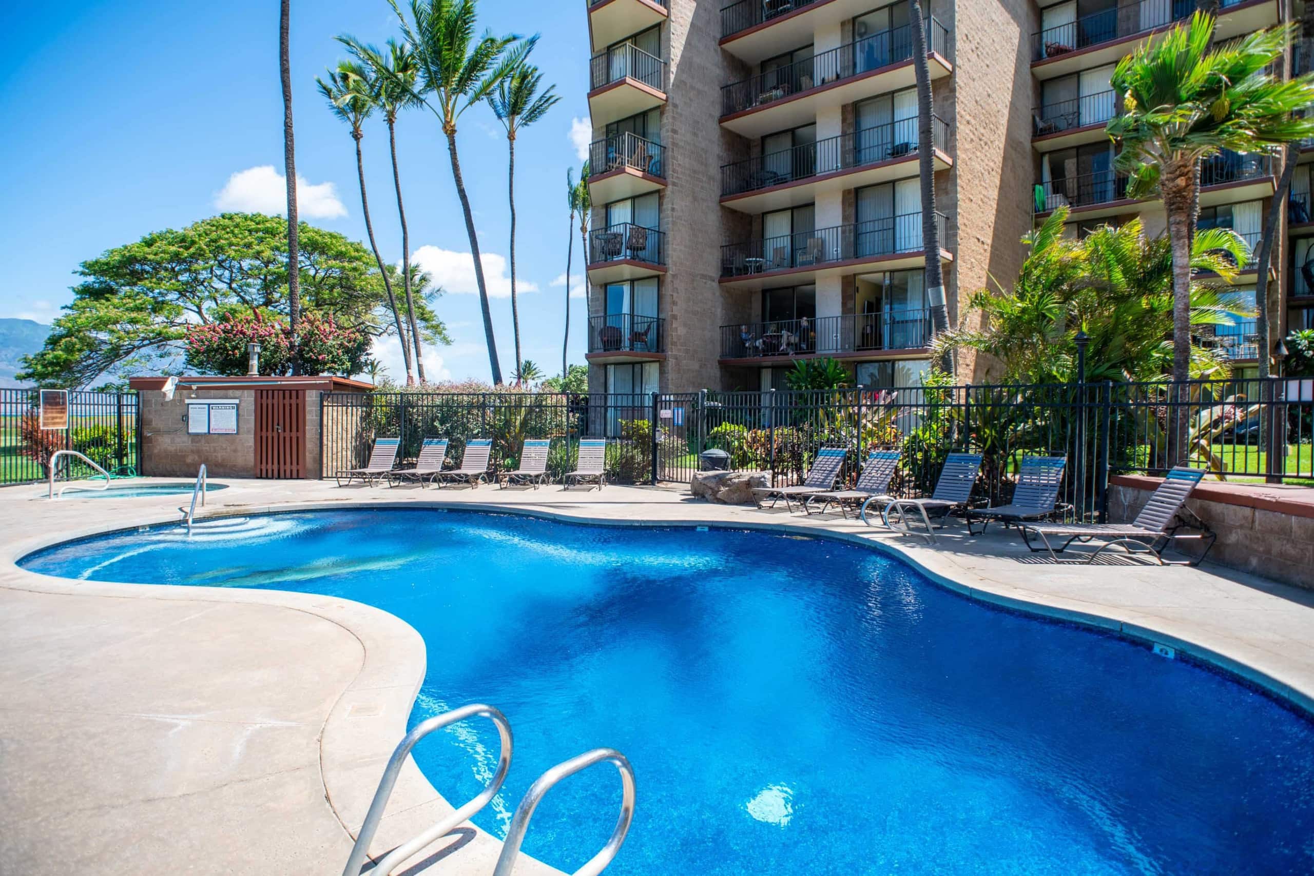 Condo in Kihei · ★4.95 · 1 bedroom · 2 beds · 1 bath - Image 43