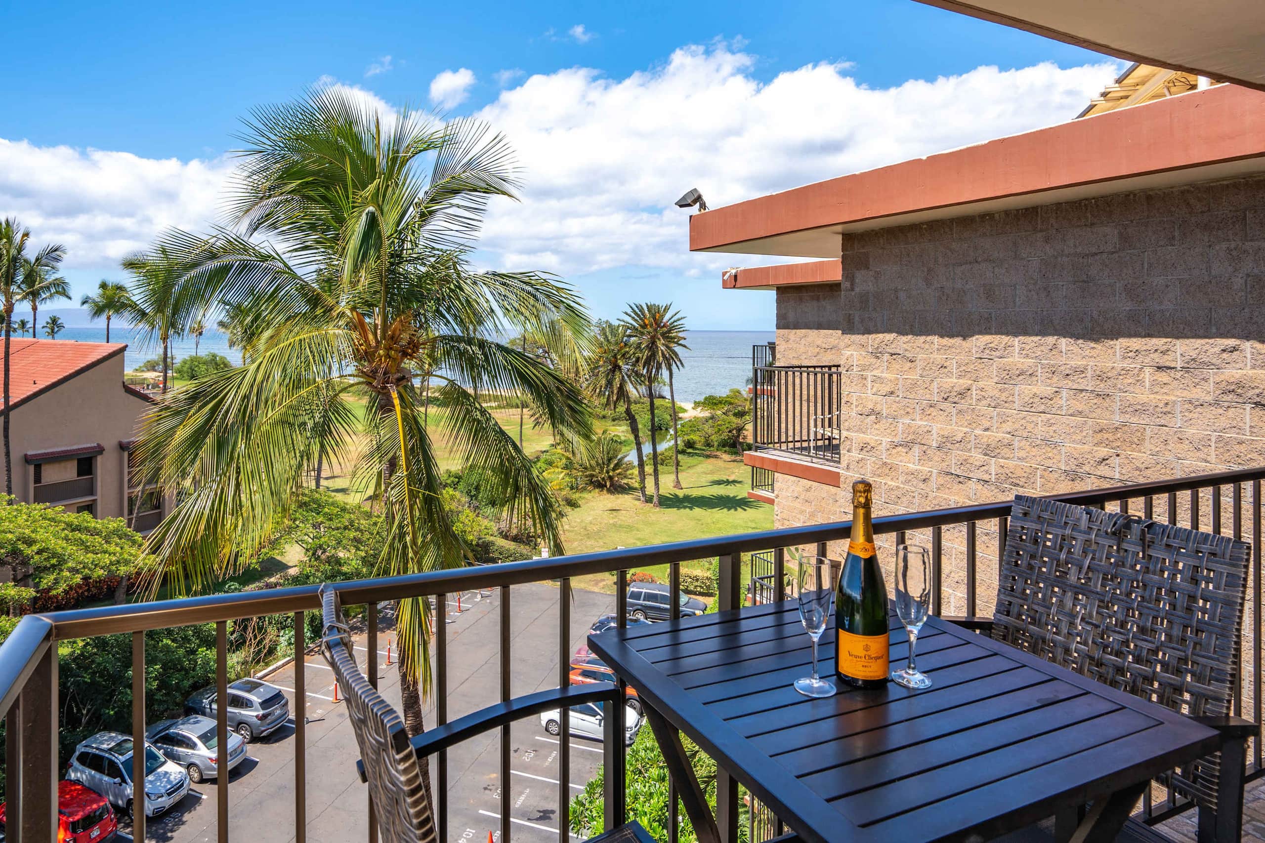 Condo in Kihei · ★4.95 · 1 bedroom · 2 beds · 1 bath - Image 27