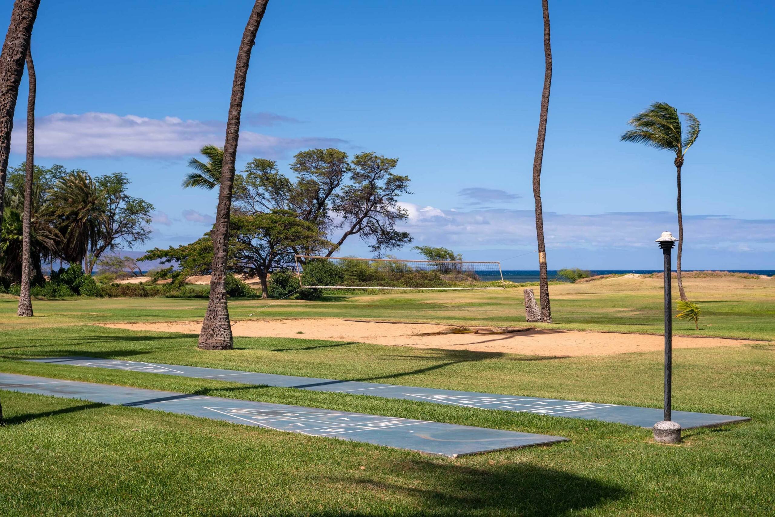 Condo in Kihei · ★4.95 · 1 bedroom · 2 beds · 1 bath - Image 33