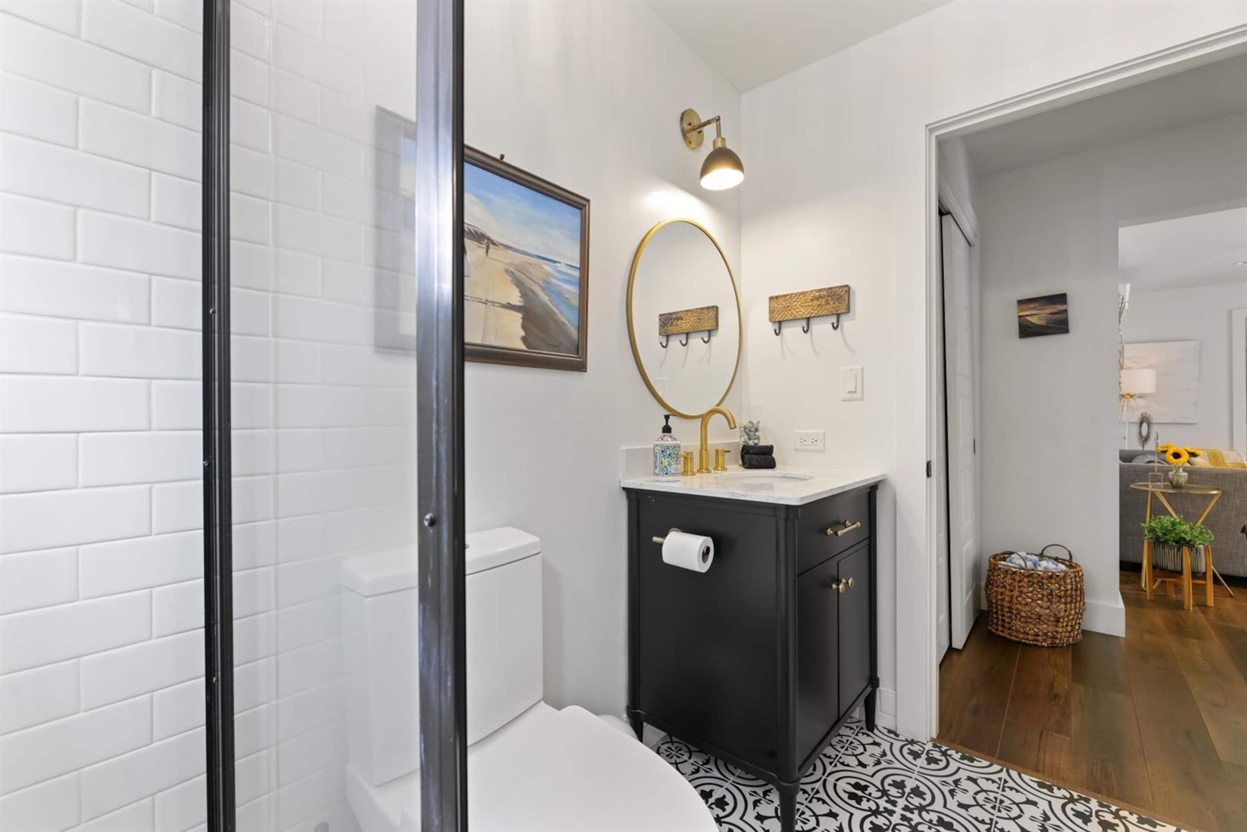 The Blue Door on Church Street | Maui Garden Suite - Image 20