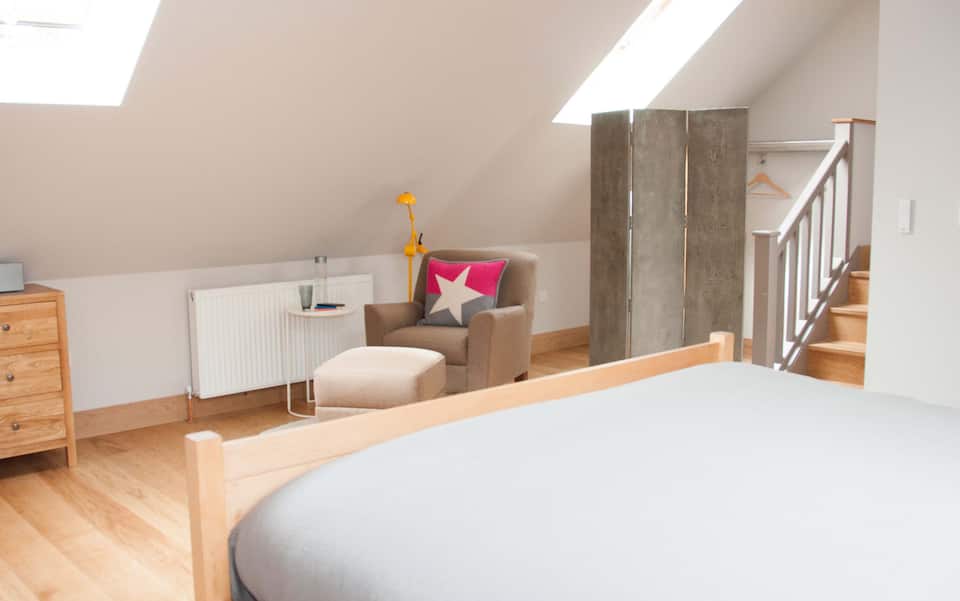 Luxurious apartment in Southam — photo 1
