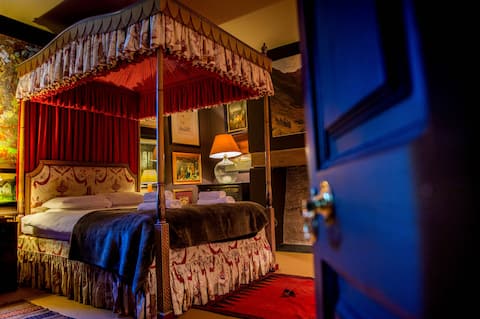 Beautiful Georgian house in central Laugharne