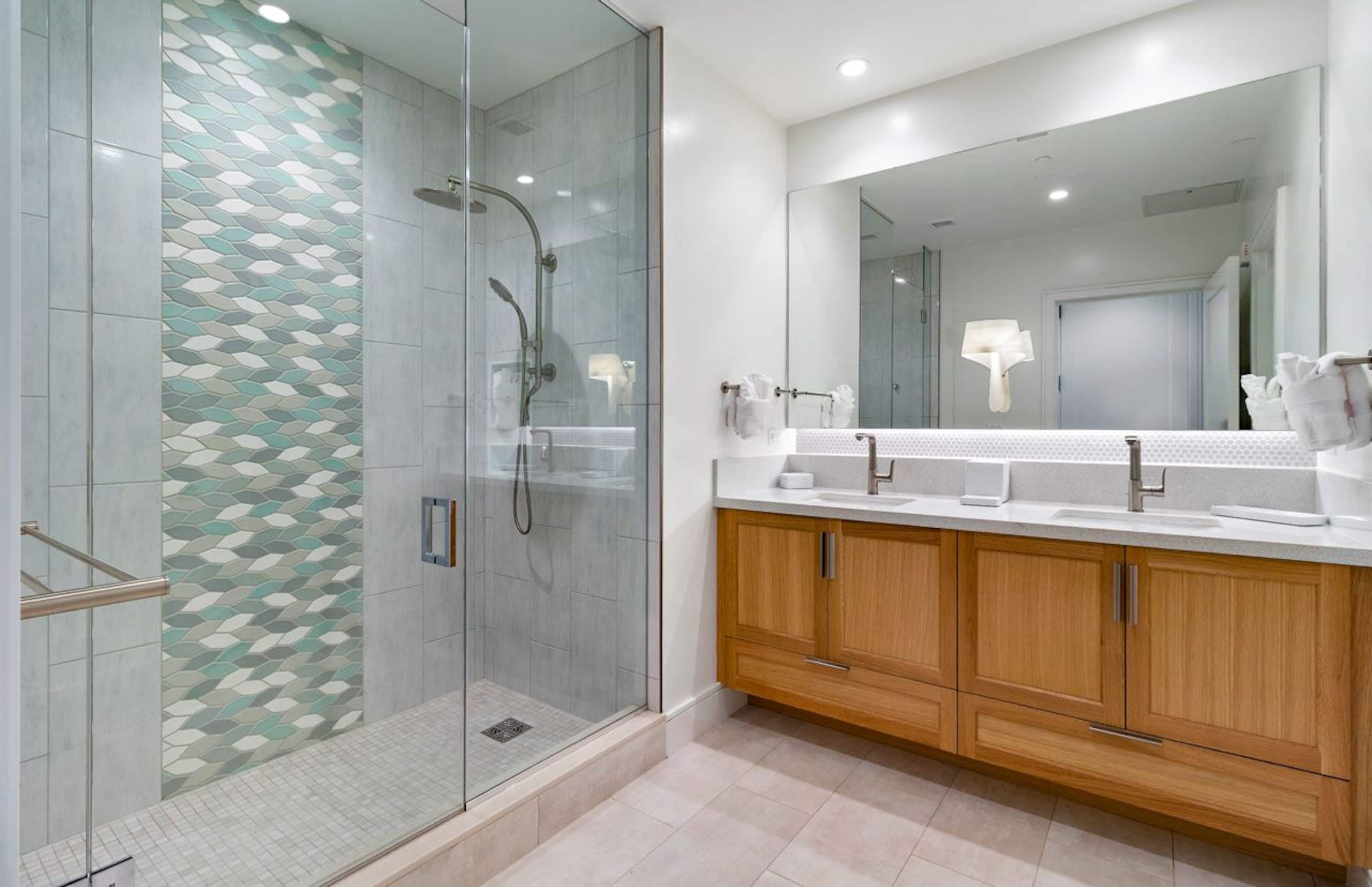 Condo in Lahaina · ★4.91 · 3 bedrooms · 4 beds · 3 baths - Image 18