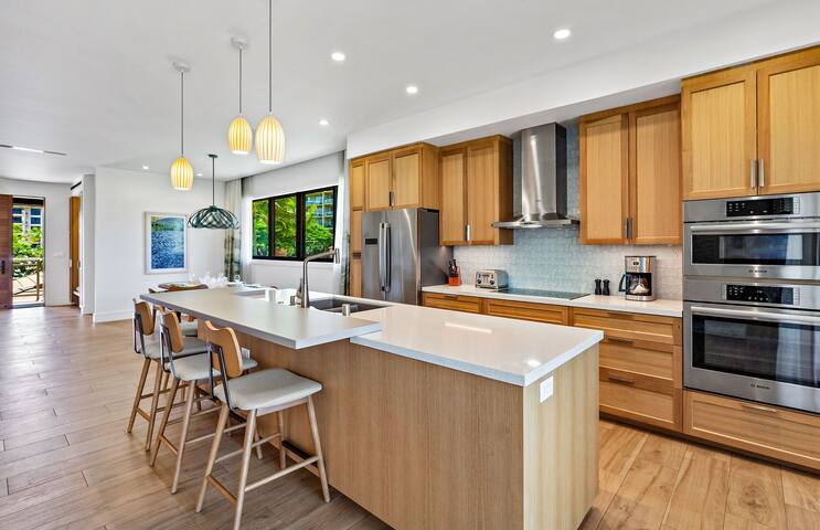 Maui Resort Rentals: Luana Garden Villas 2C gallery image 4