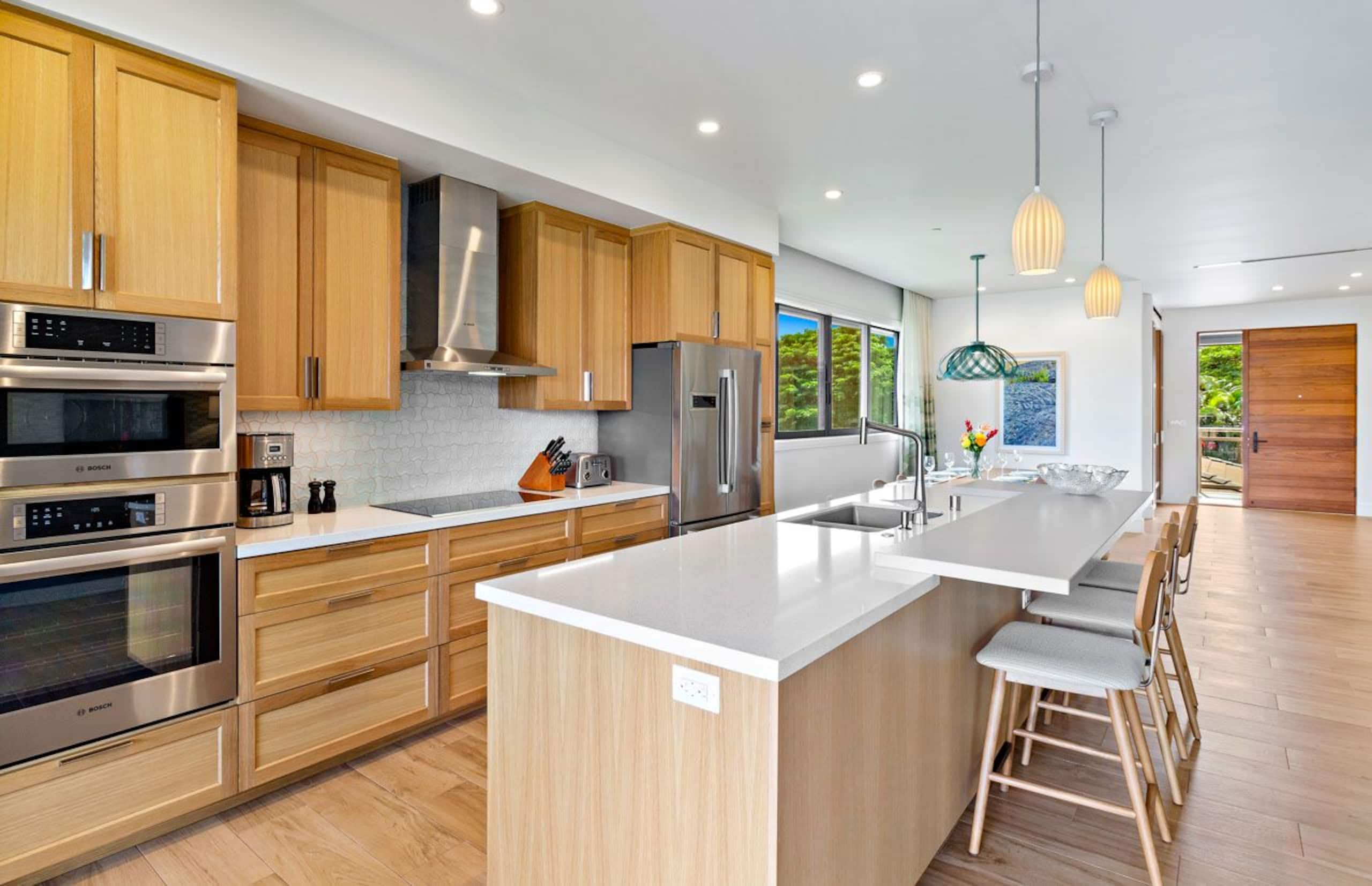 Condo in Lahaina · ★4.75 · 3 bedrooms · 4 beds · 3 baths - Image 4