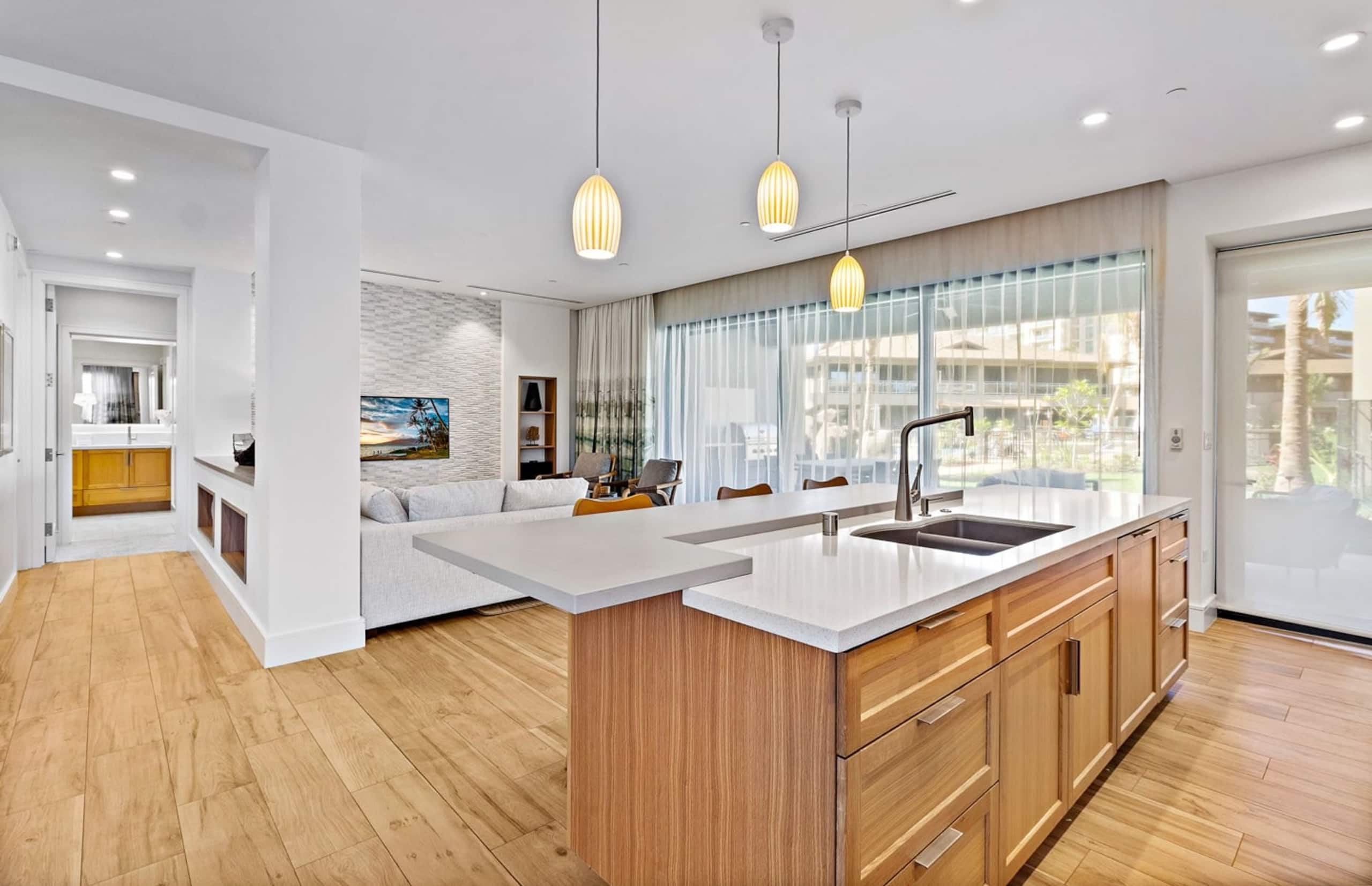 Condo in Lahaina · ★4.91 · 3 bedrooms · 4 beds · 3 baths - Image 1