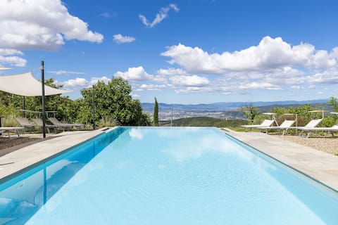 Villa tenuta lonciano - luxury villa rental with s