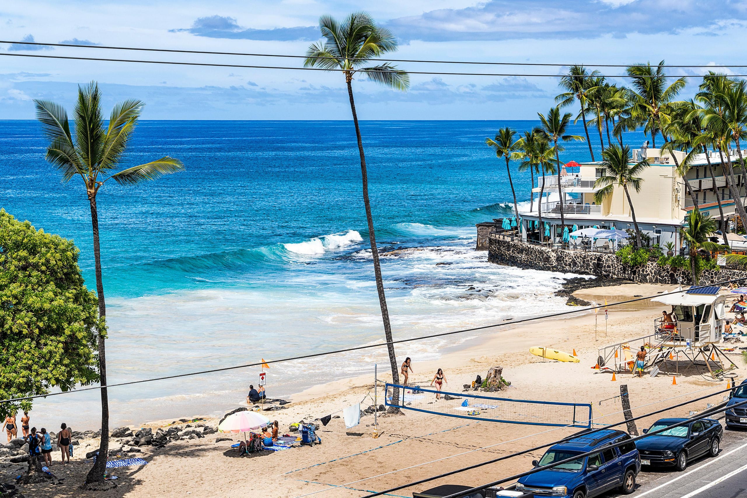 Condo in Kailua-Kona · ★4.9 · 2 bedrooms · 3 beds · 2 baths - Image 3
