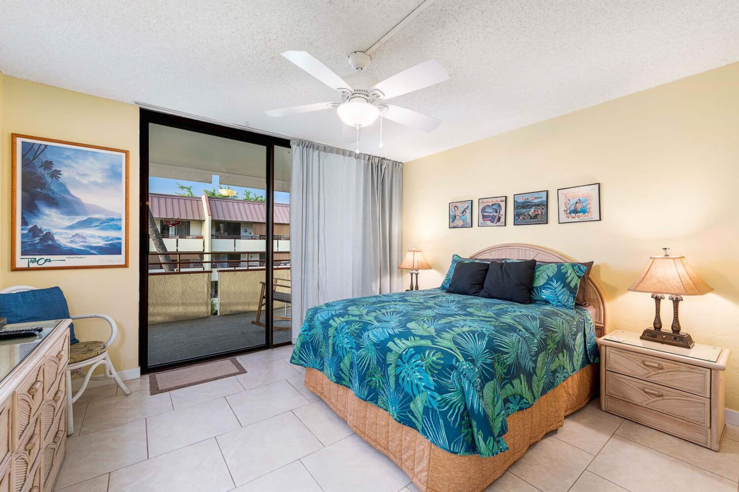 Condo in Kailua-Kona · ★4.9 · 2 bedrooms · 3 beds · 2 baths - Image 14