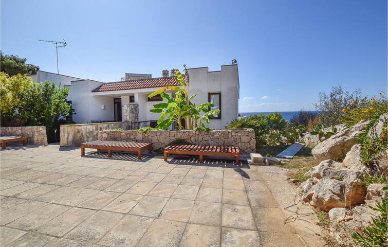 2 bedroom awesome home in Nardò gallery image 4