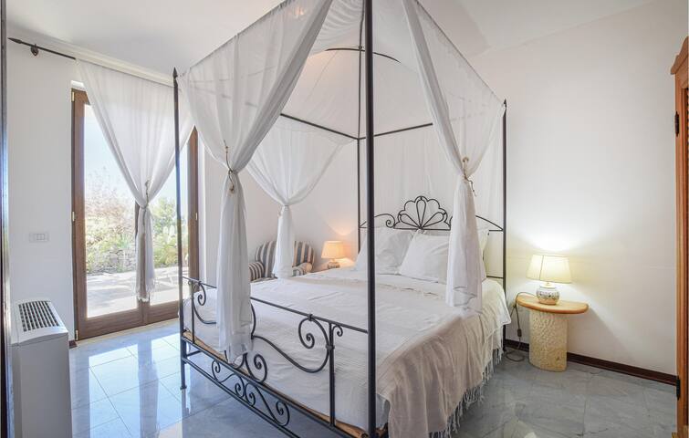 2 bedroom awesome home in Nardò gallery image 5