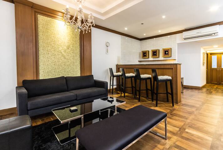 Fabulous Dasiri Townhouse with 5 Bedrooms gallery image 3