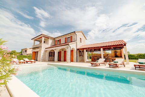 Successful Airbnb property: Villa Begonia in Općina Višnjan