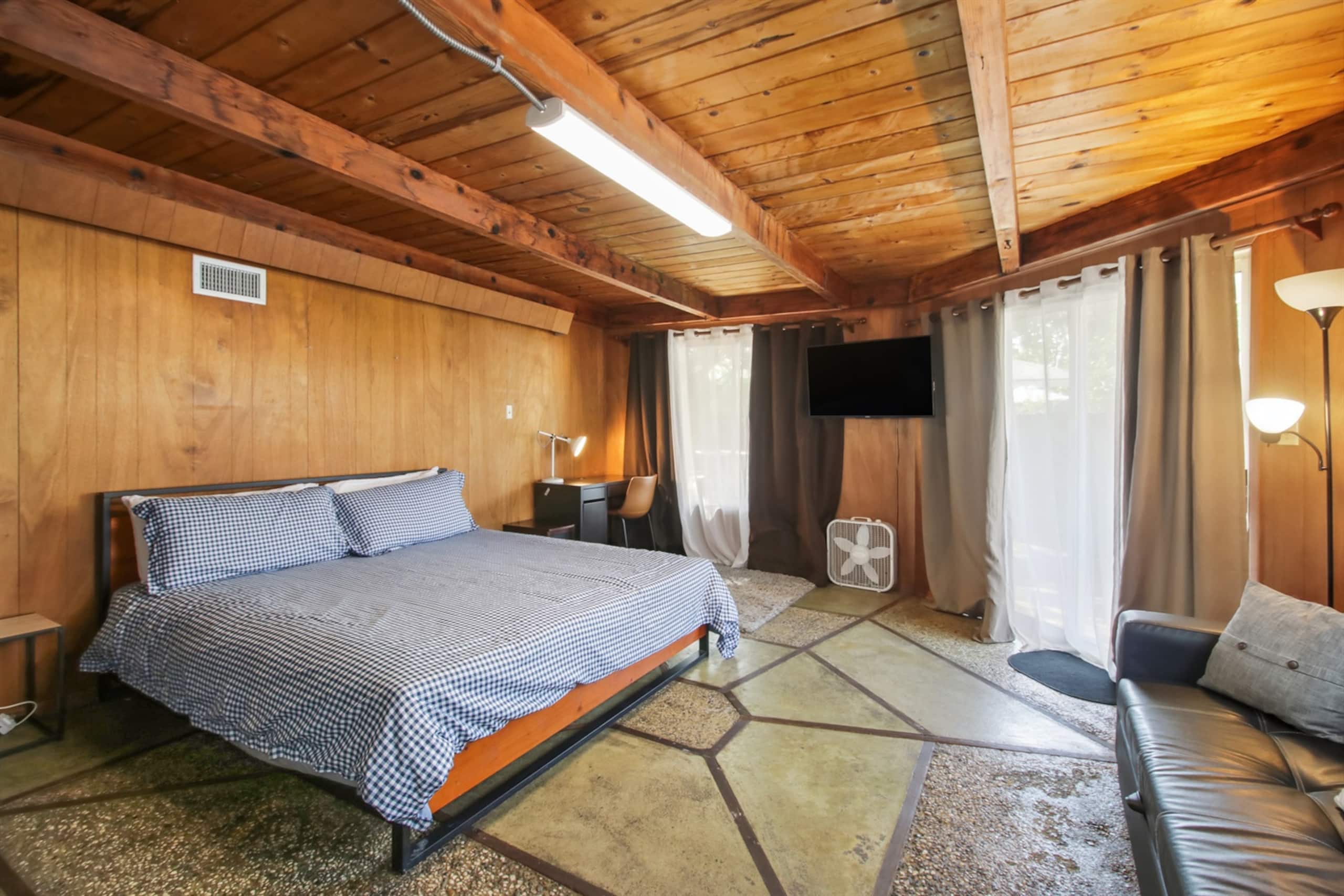 Charming 1957 Sacramento Home with Character - Photo 8