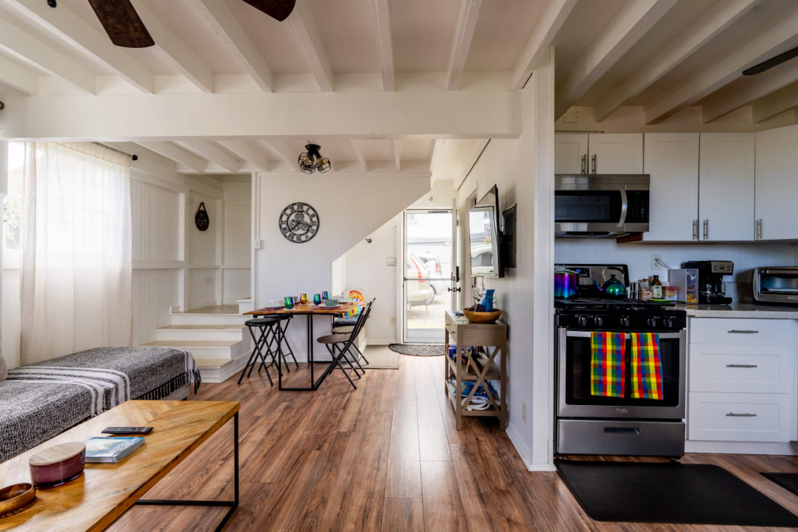 Home in Hilo · ★4.91 · 2 bedrooms · 2 beds · 1 private bath - Image 5
