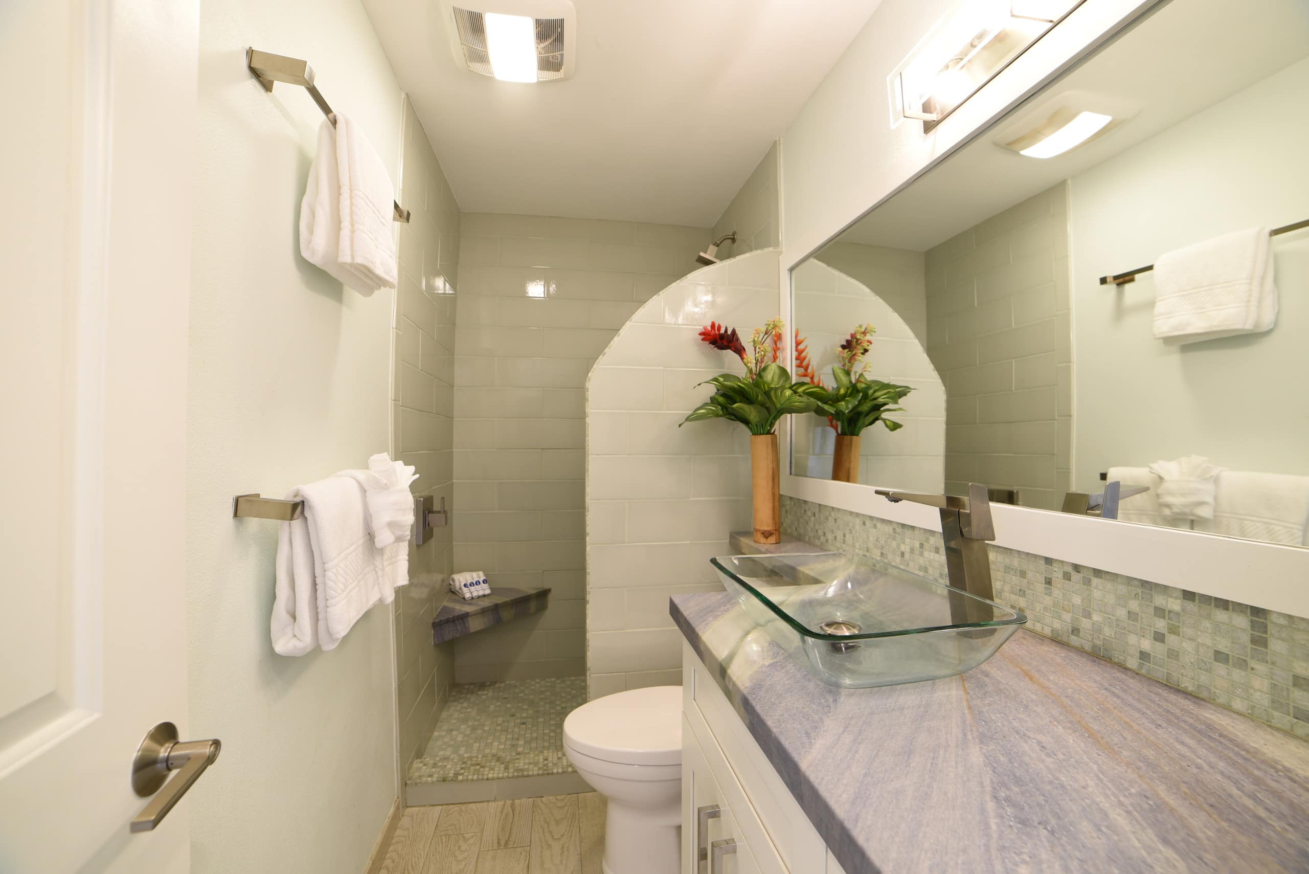Condo in Lahaina · ★4.85 · 1 bedroom · 2 beds · 1 bath - Image 13